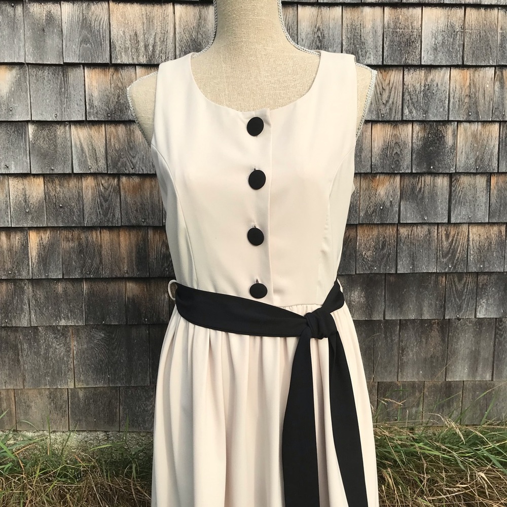 Fully lined Pink Owl Apparel dress, cream & black. Sz. M.